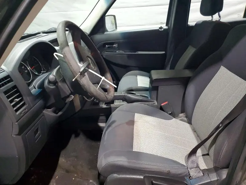 2010 JEEP LIBERTY SPORT  