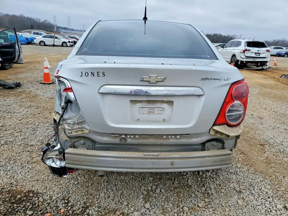 2013 CHEVROLET SONIC LT  