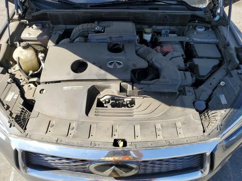 2019 INFINITI QX50 LUXE  