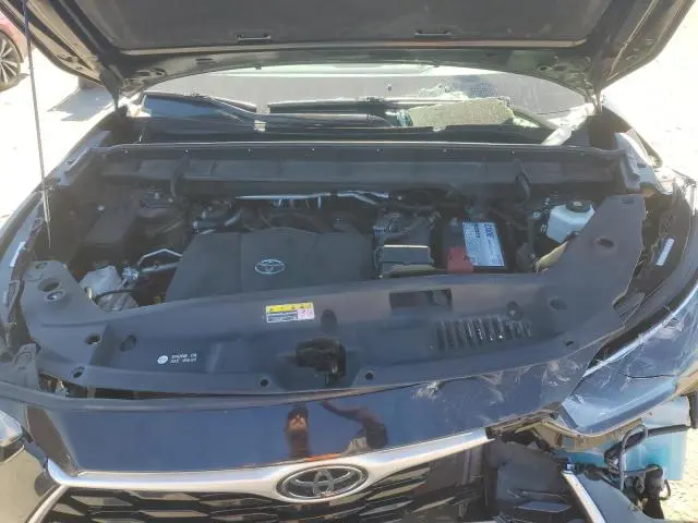 2021 TOYOTA HIGHLANDER L  