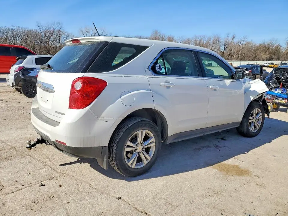 2015 CHEVROLET EQUINOX LS  