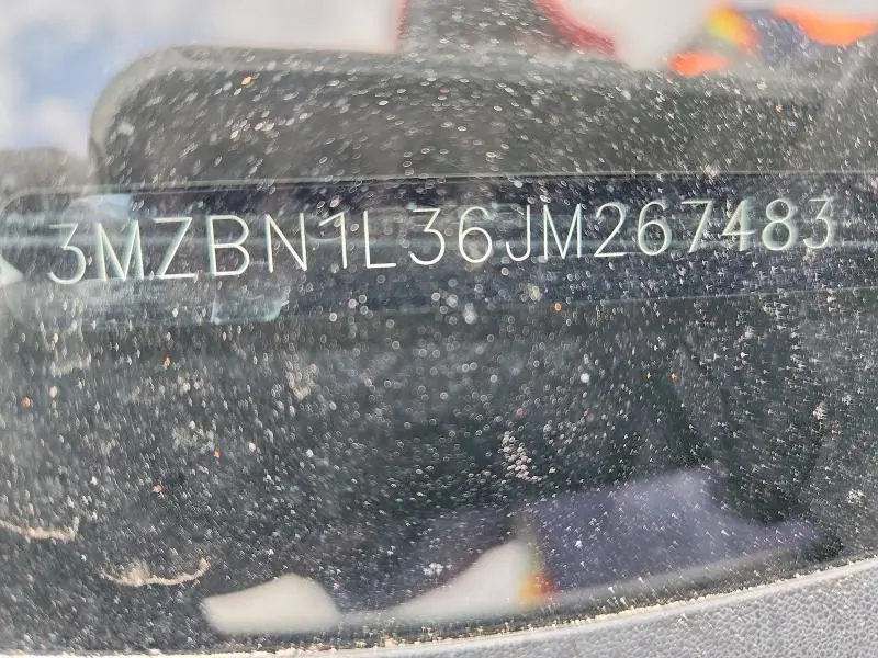 2018 MAZDA 3 TOURING  