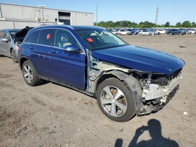 2017 MERCEDES-BENZ GLC 300  