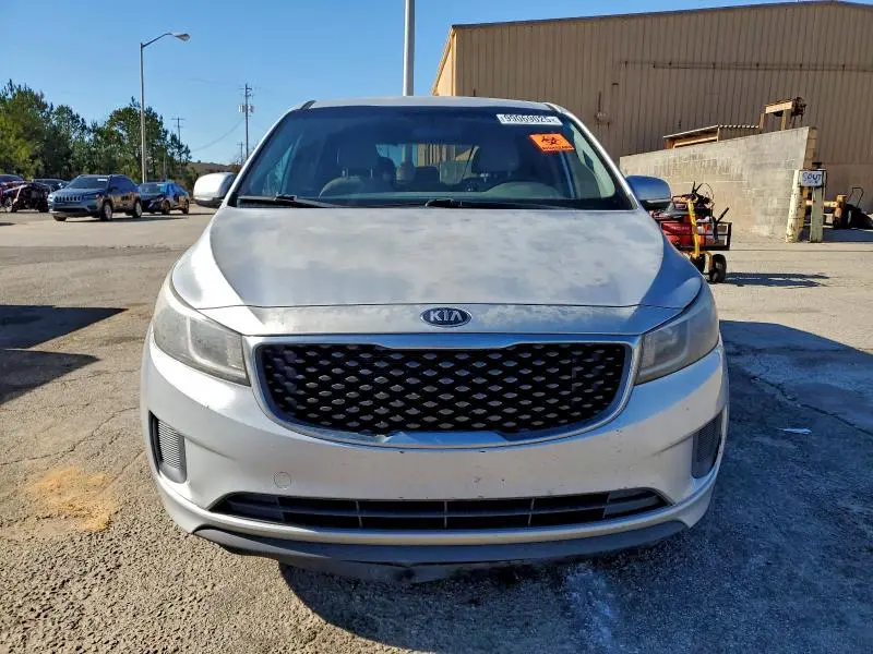 2016 KIA SEDONA LX  