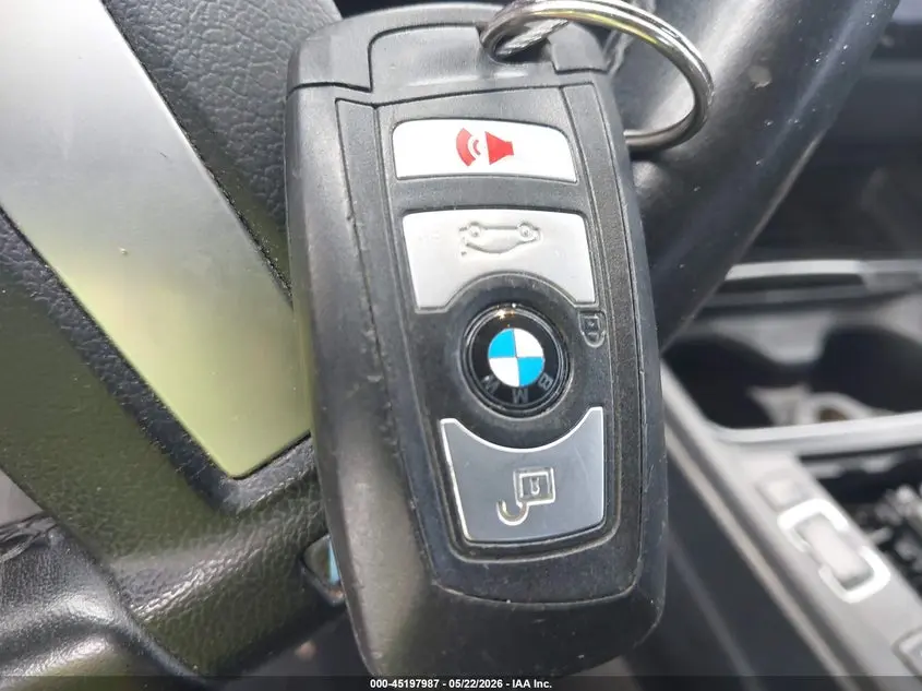 2016 BMW 320I  
