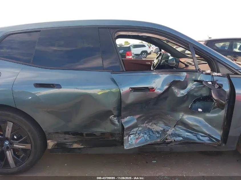 2023 BMW IX XDRIVE50