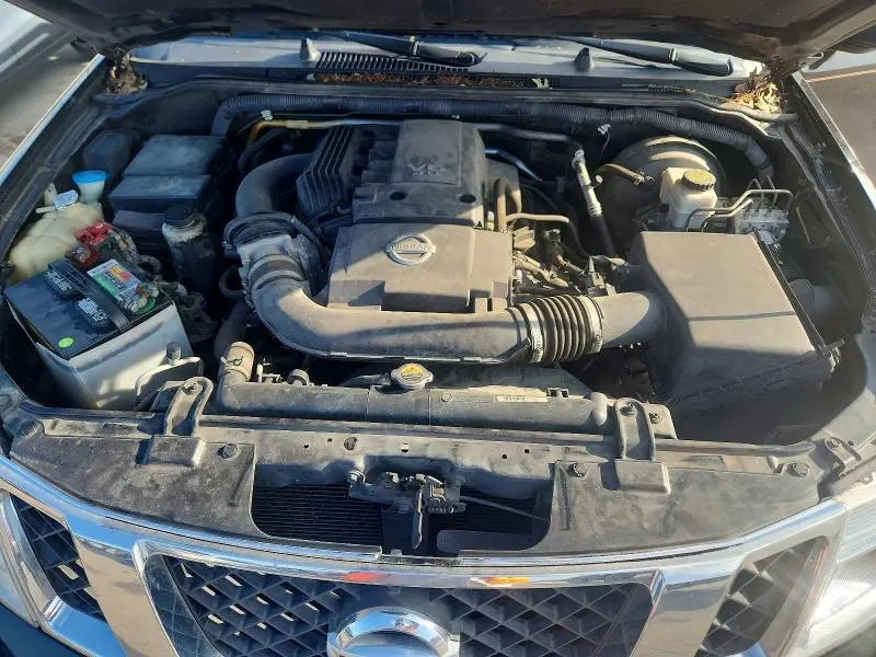 2012 NISSAN PATHFINDER S  
