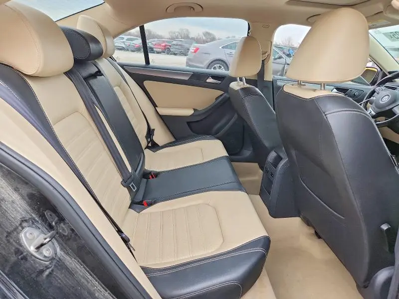 2014 VOLKSWAGEN JETTA SEL  