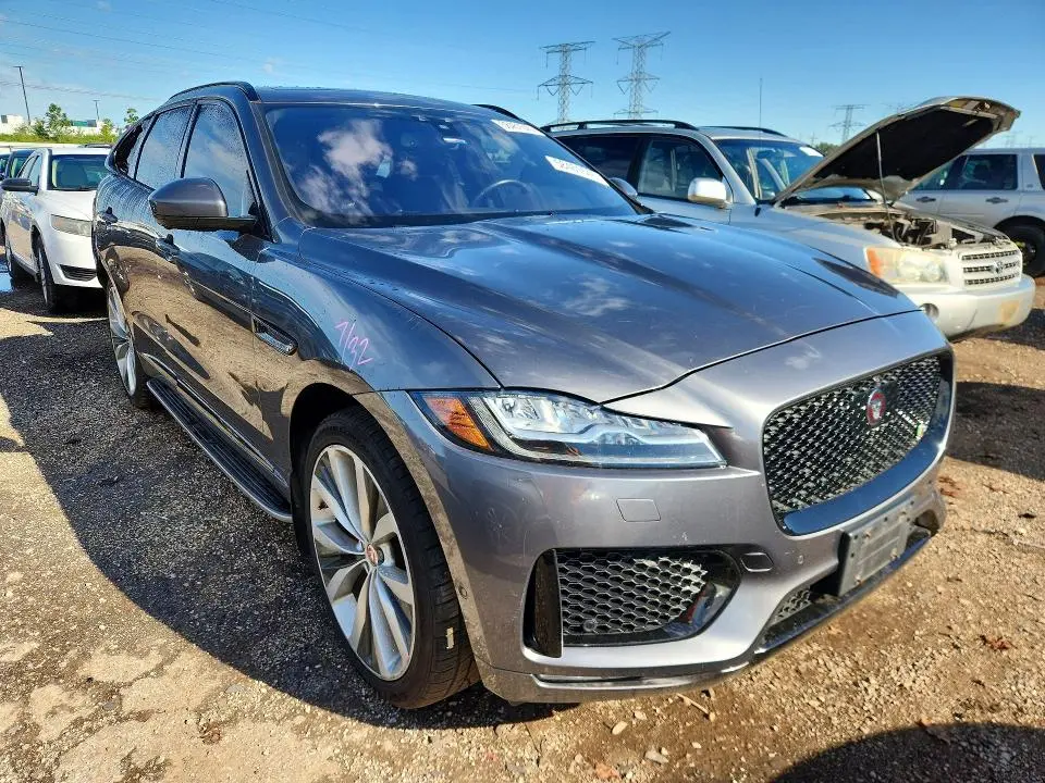 2018 JAGUAR F-PACE S  