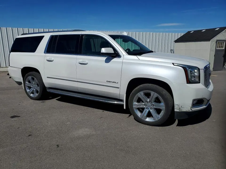 2017 GMC YUKON XL DENALI  