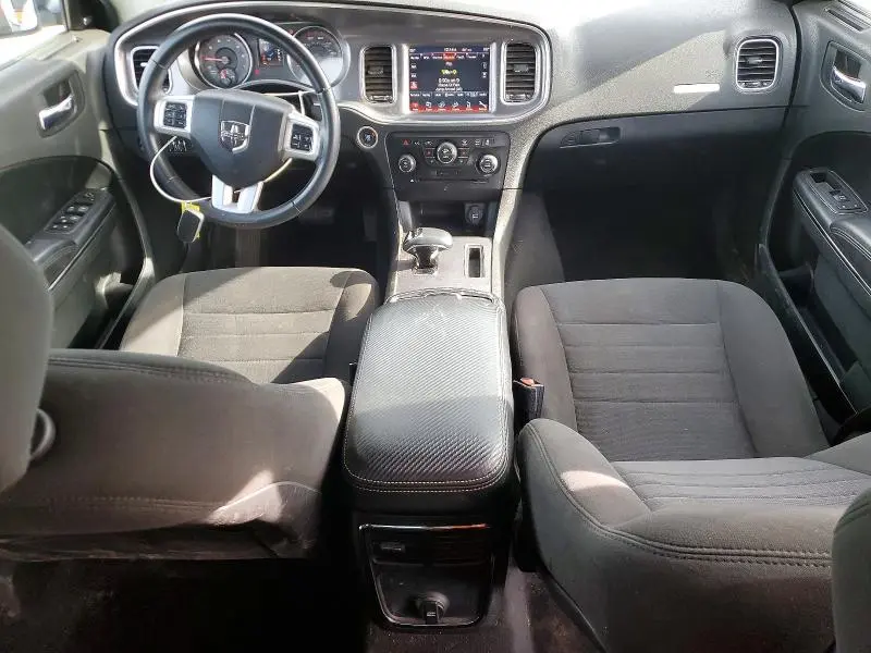 2013 DODGE CHARGER SXT  