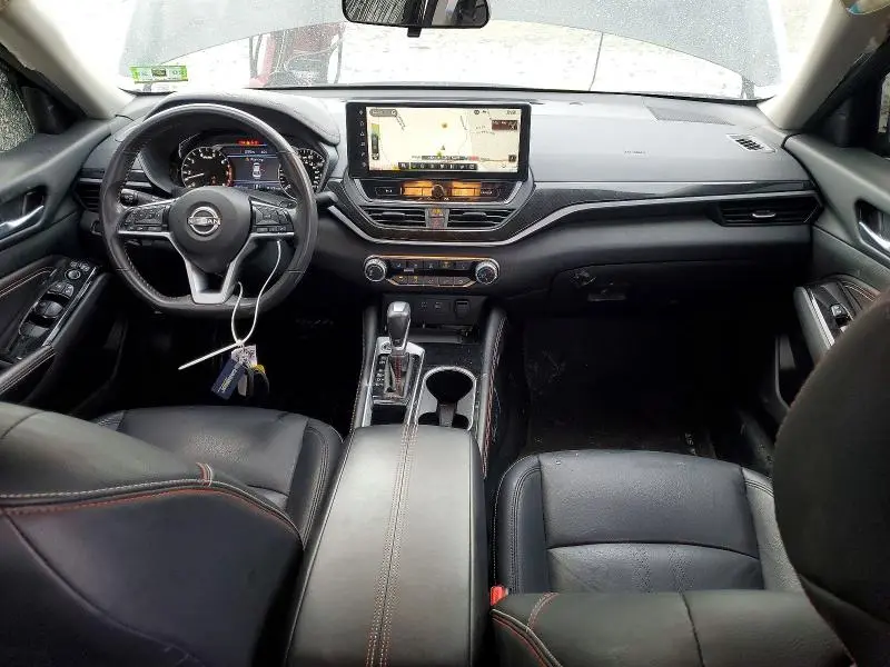2023 NISSAN ALTIMA SR  