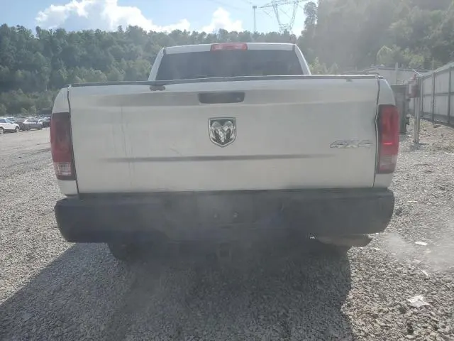 2016 RAM 1500 ST  