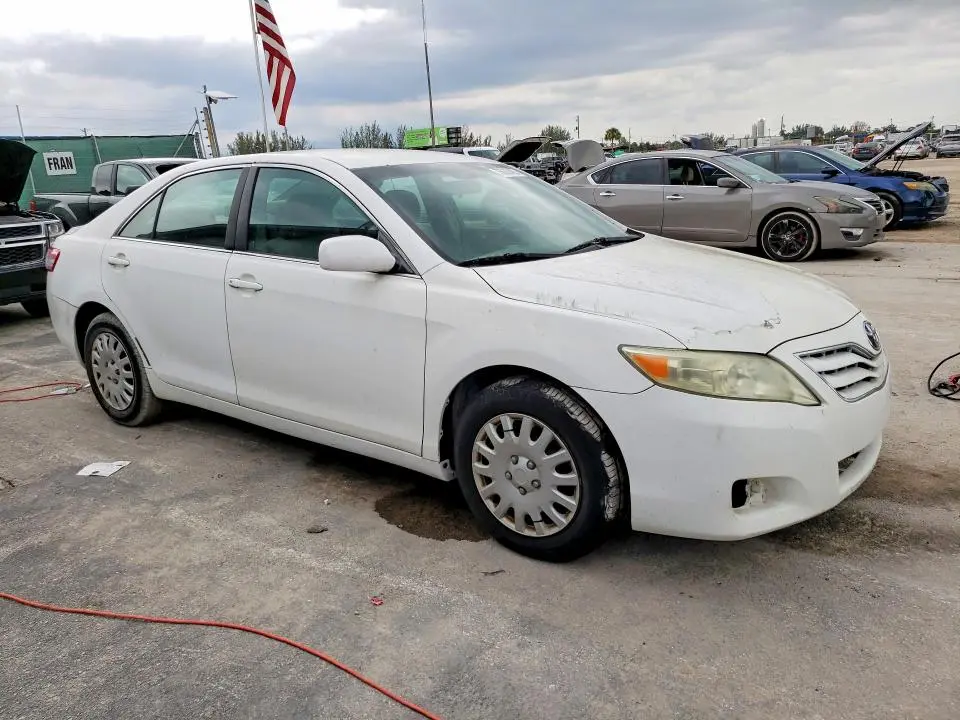 2010 TOYOTA CAMRY BASE  