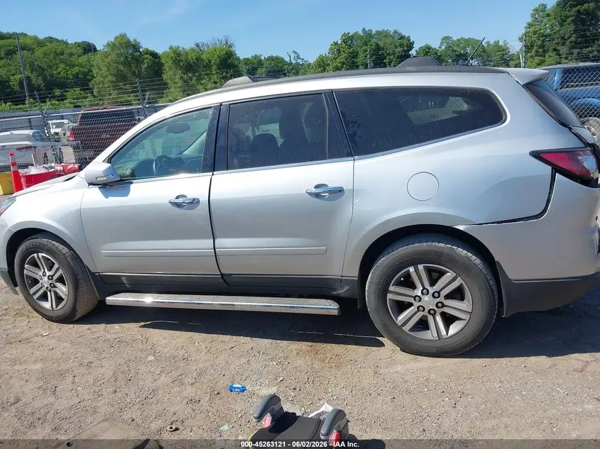 2015 CHEVROLET TRAVERSE 2LT