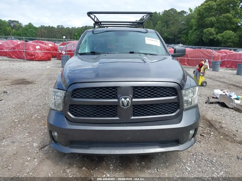 2019 RAM 1500 CLASSIC EXPRESS  4X4 5'7 BOX