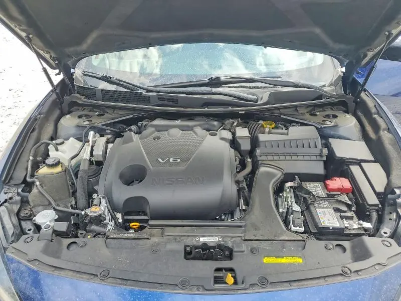 2023 NISSAN MAXIMA SV  