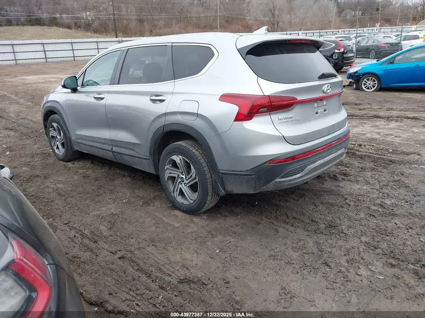 2022 HYUNDAI SANTA FE SE