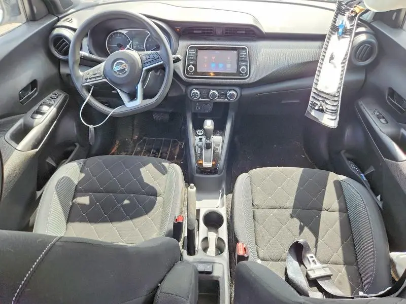 2020 NISSAN KICKS S  