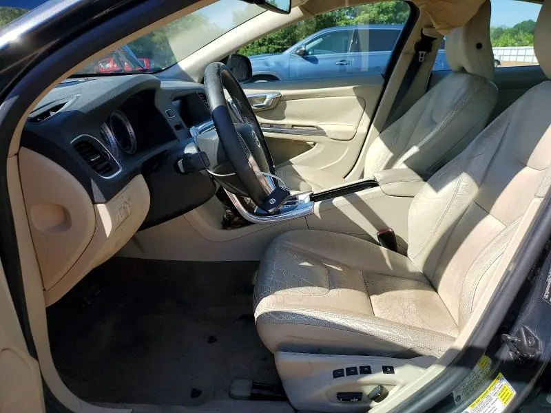 2012 VOLVO S60 T5  