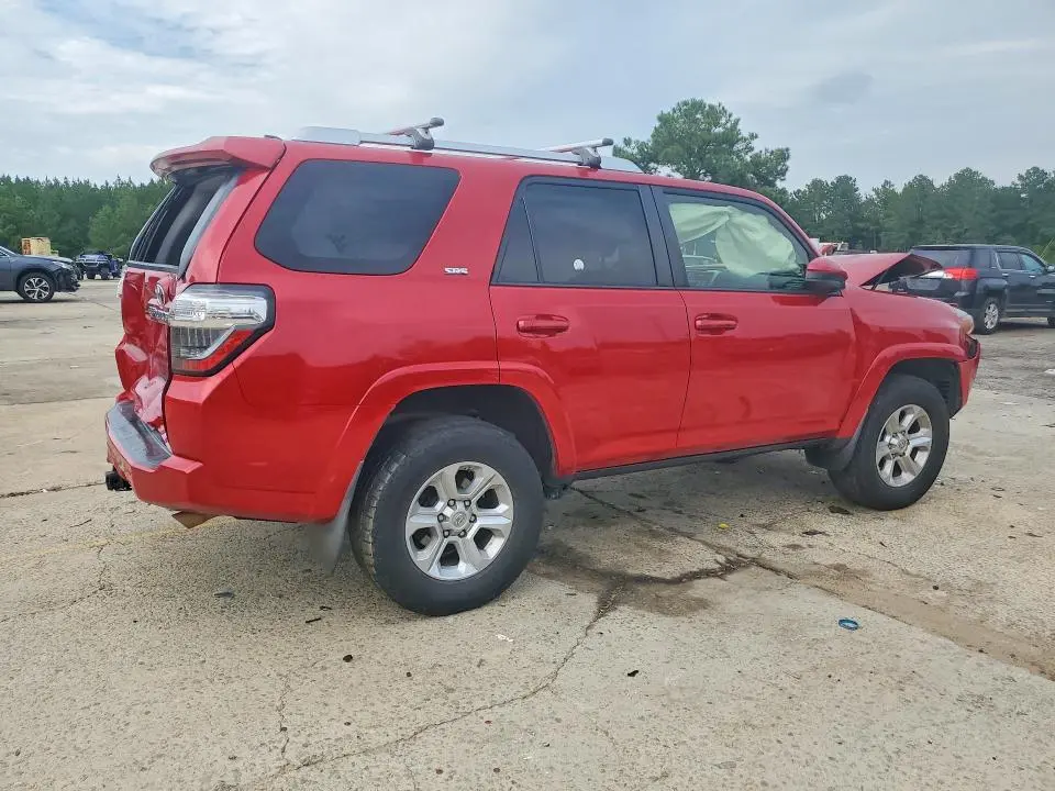 2018 TOYOTA 4RUNNER SR5  