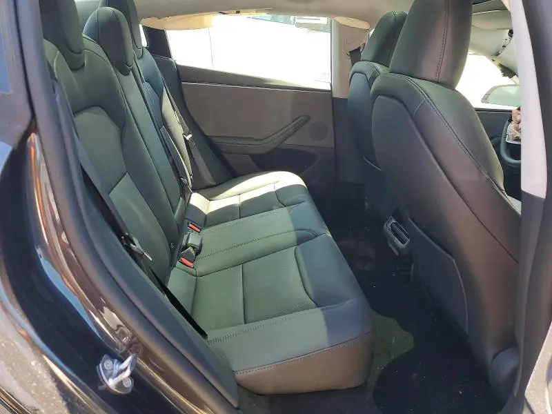 2026 TESLA MODEL 3   