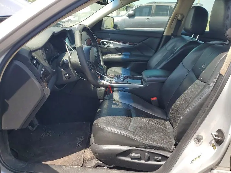 2013 INFINITI M37 X  