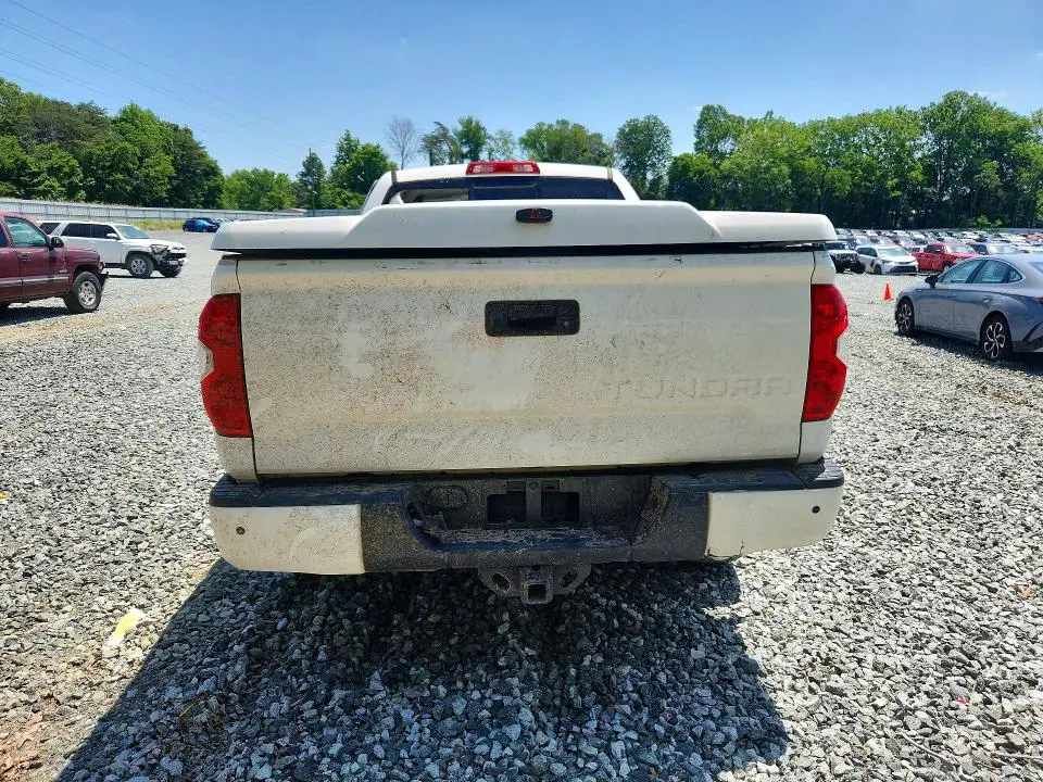 2018 TOYOTA TUNDRA DOUBLE CAB LIMITED  
