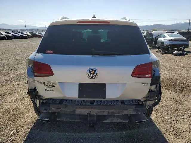2016 VOLKSWAGEN TOUAREG TDI  