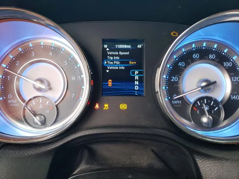 2013 CHRYSLER 300   