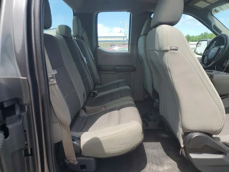 2016 FORD F150 SUPER CAB  