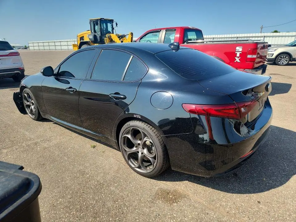 2020 ALFA ROMEO GIULIA TI  