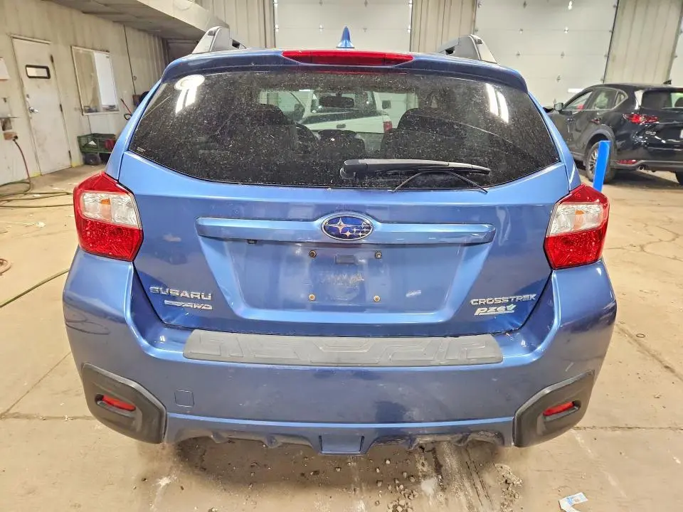 2016 SUBARU CROSSTREK LIMITED  