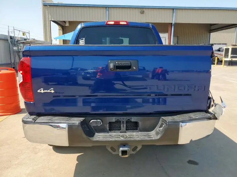 2014 TOYOTA TUNDRA CREWMAX SR5  