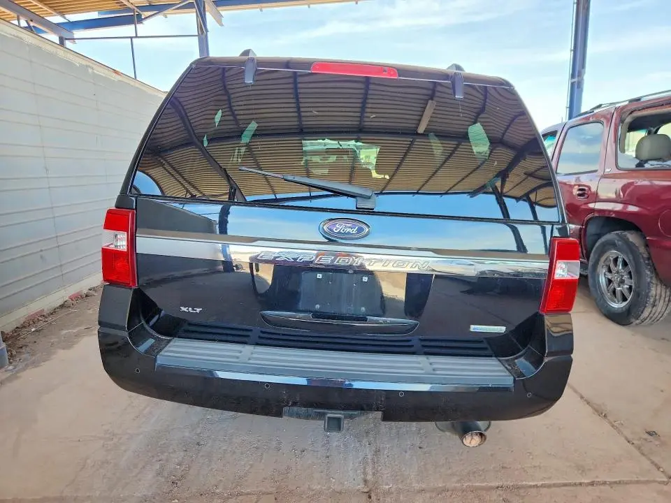 2017 FORD EXPEDITION XLT  