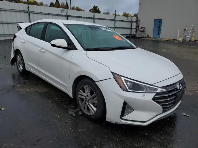 2020 HYUNDAI ELANTRA SEL  