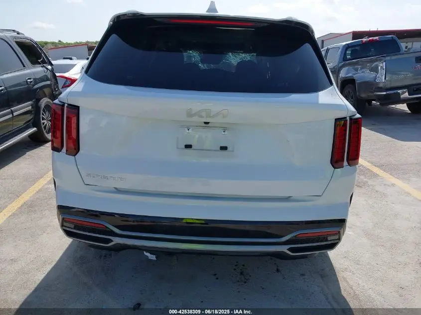 2023 KIA SORENTO EX