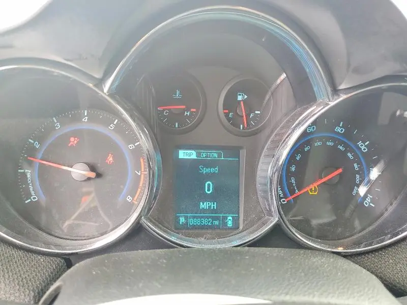 2013 CHEVROLET CRUZE LT  