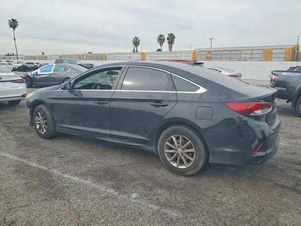 2018 HYUNDAI SONATA SE  