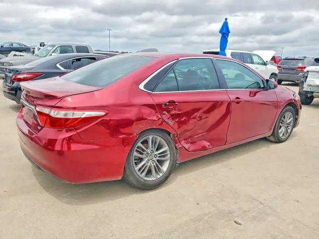2017 TOYOTA CAMRY SE  