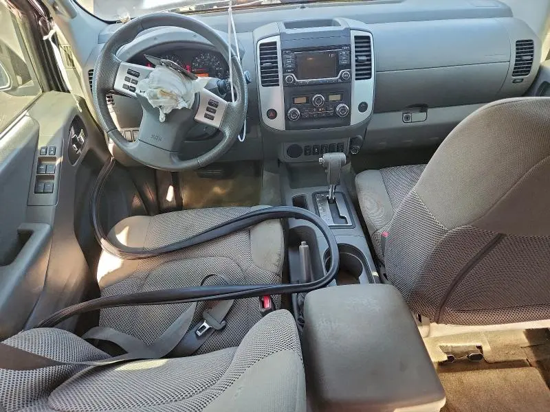 2015 NISSAN FRONTIER S  