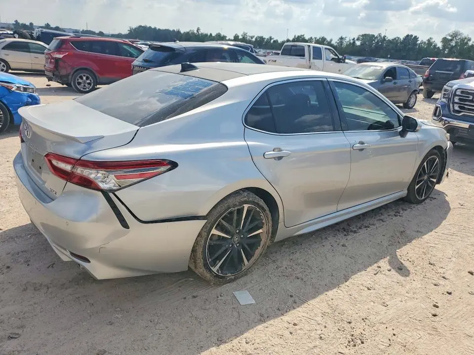 2018 TOYOTA CAMRY XSE V6  