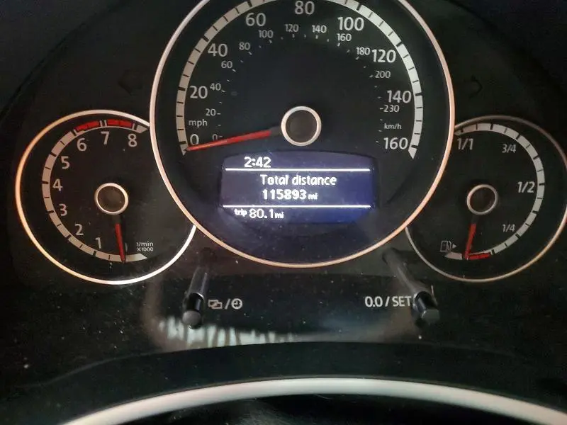 2013 VOLKSWAGEN BEETLE TURBO  