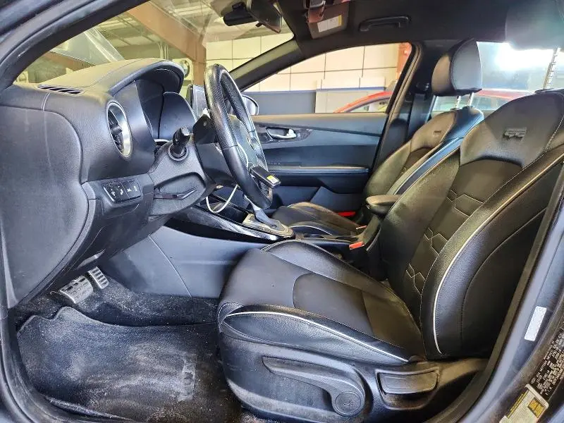 2021 KIA FORTE GT LINE  