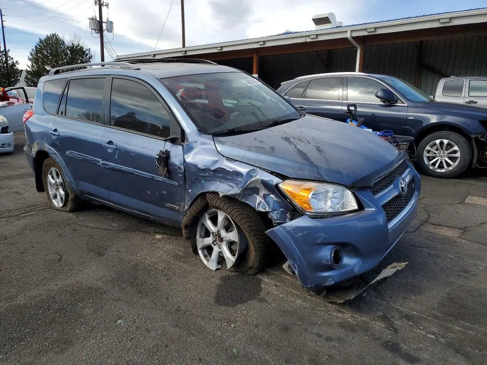 2011 TOYOTA RAV4 LIMITED  