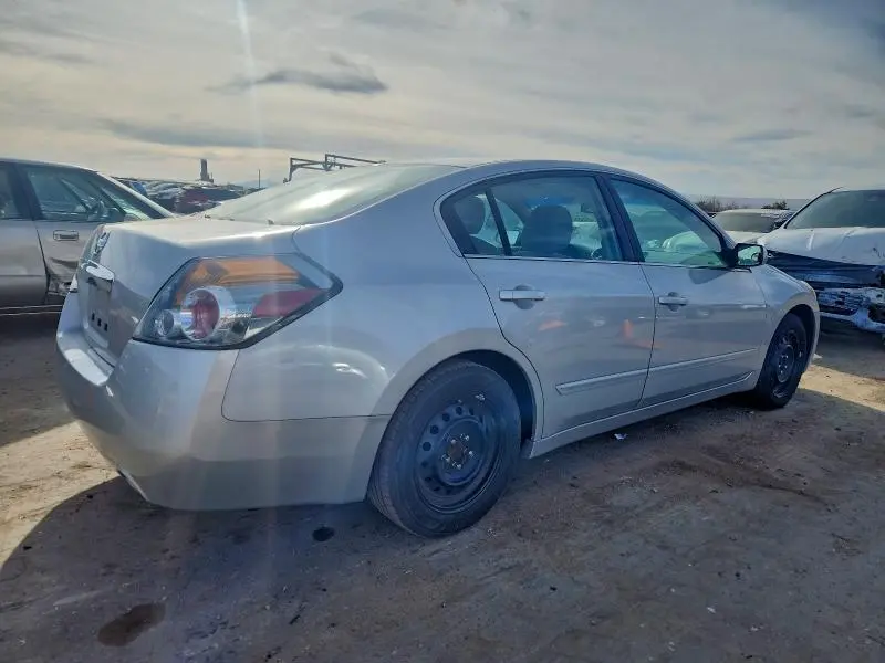 2011 NISSAN ALTIMA BASE  
