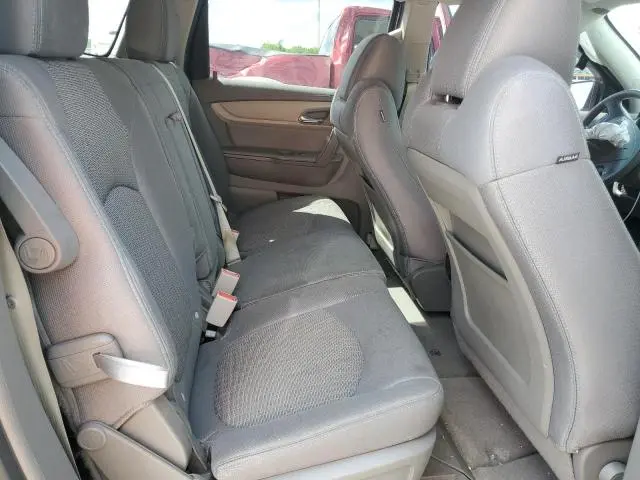 2017 CHEVROLET TRAVERSE LS  