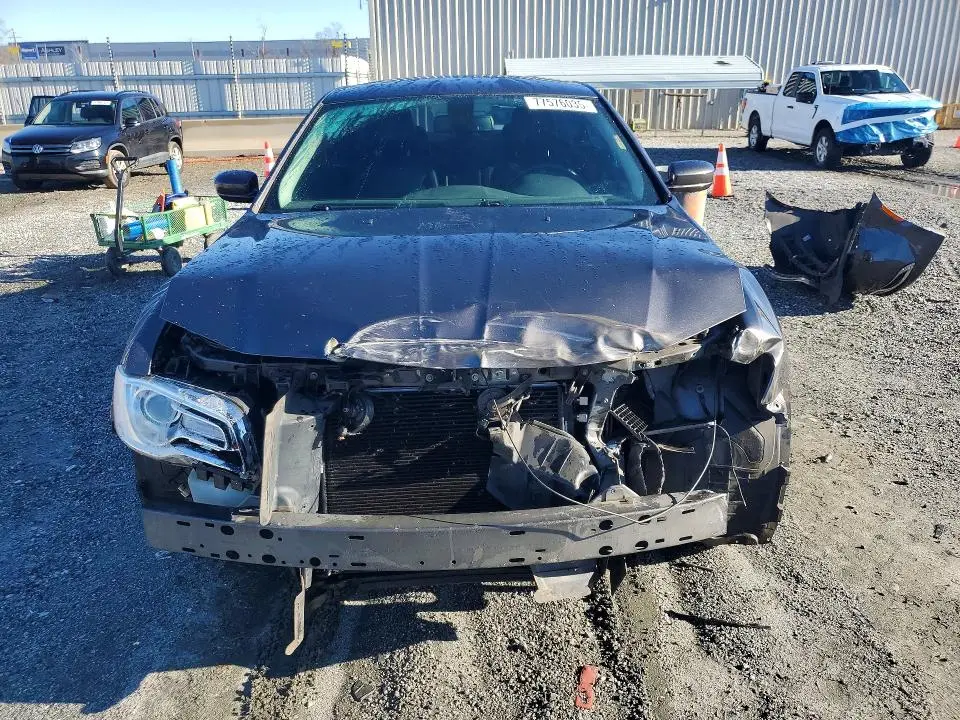 2019 CHRYSLER 300 TOURING  