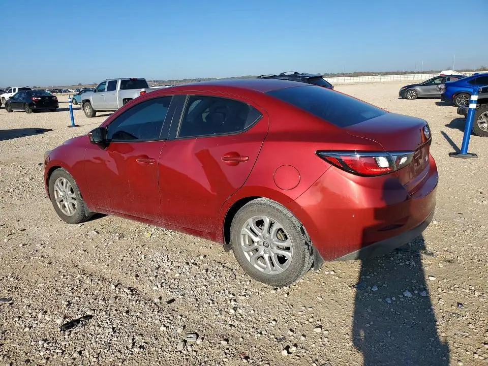 2017 TOYOTA YARIS IA   