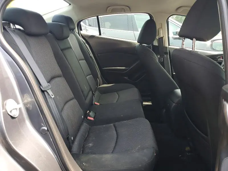 2015 MAZDA 3 TOURING  
